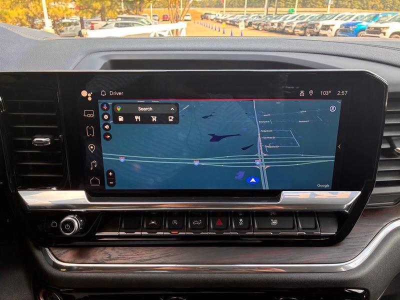 GMC Sierra 1500 SLT Crew Cab 4WD 2025