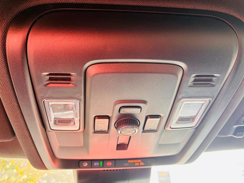 Chevrolet Tahoe Premier 2025