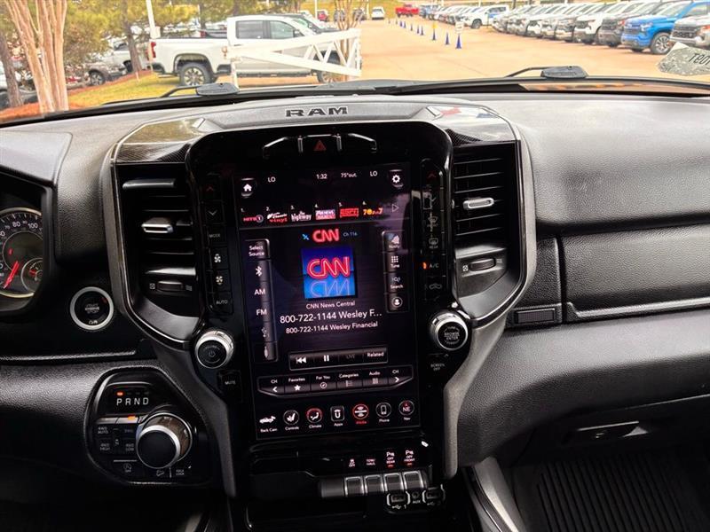 RAM 1500 Big Horn Crew Cab SWB 4WD 2021