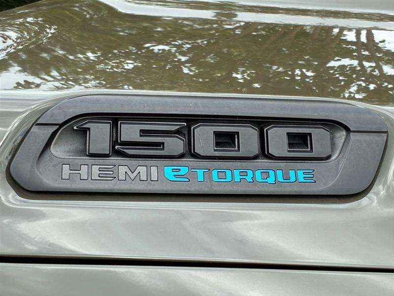 RAM 1500 Big Horn Crew Cab SWB 4WD 2021