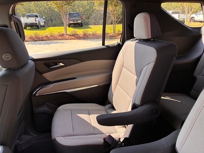 Chevrolet Traverse LT 2026