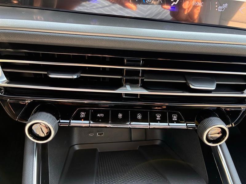 Chevrolet Traverse LT 2026