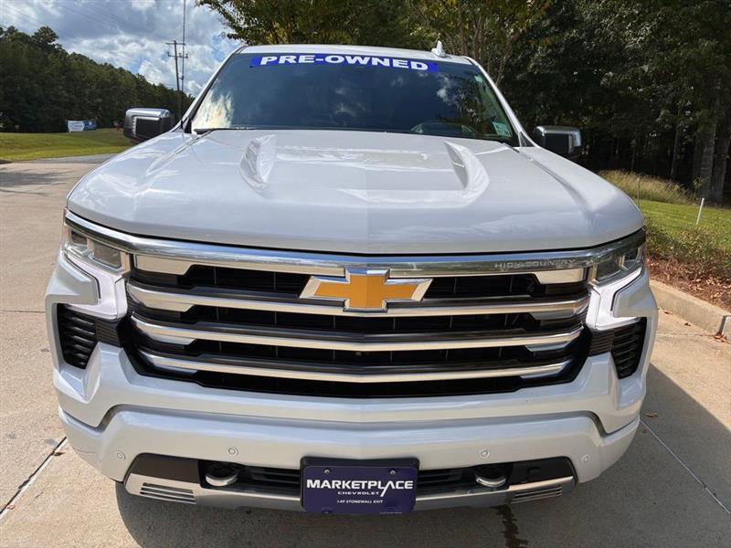 Chevrolet Silverado 1500 High Country Crew Cab 4WD 2023