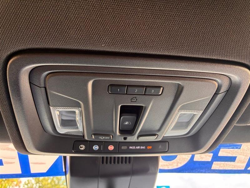 Chevrolet Silverado 1500 High Country Crew Cab 4WD 2023