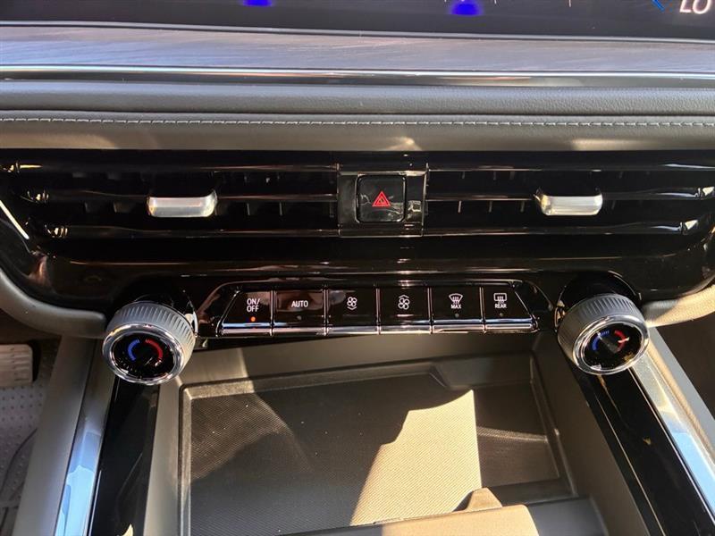 Chevrolet Suburban  2026