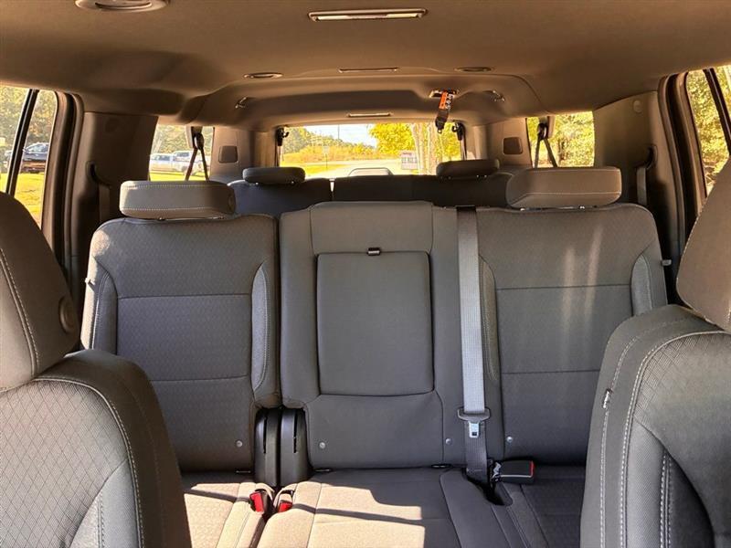 Chevrolet Suburban  2026