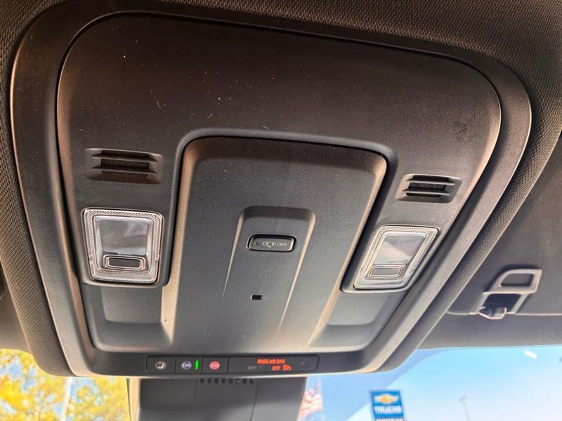 Chevrolet Suburban  2026