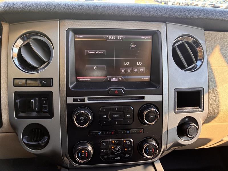 Ford Expedition EL XLT 2WD 2015 Ford Expedition EL XLT 2WD 2015