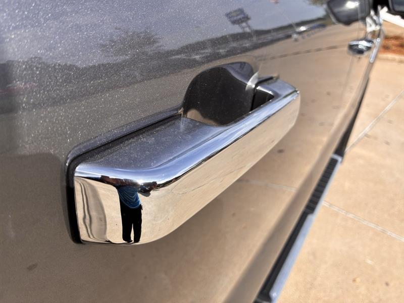 Ford F-150 Lariat SuperCrew 5.5-ft. Bed 4WD 2022 Ford F-150 Lariat SuperCrew 5.5-ft. Bed 4WD 2022