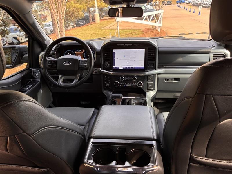 Ford F-150 Lariat SuperCrew 5.5-ft. Bed 4WD 2022 Ford F-150 Lariat SuperCrew 5.5-ft. Bed 4WD 2022