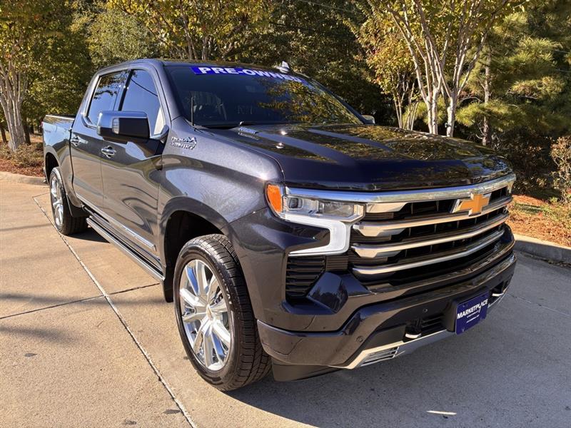 2023 Chevrolet Silverado 1500 High Country Crew Cab 4WD
