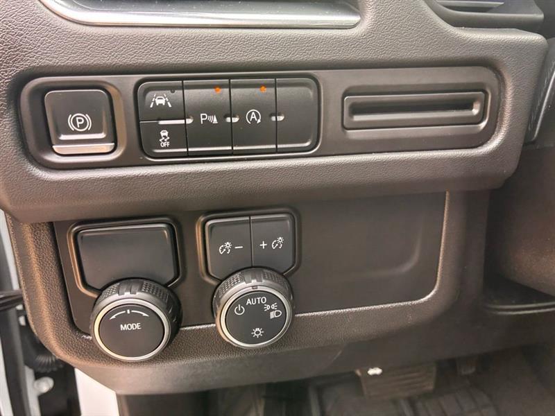 Chevrolet Suburban Premier 2023