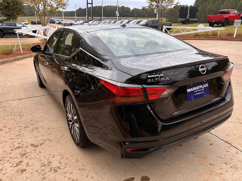 Nissan Altima 2.5 SV 2024 Nissan Altima 2.5 SV 2024