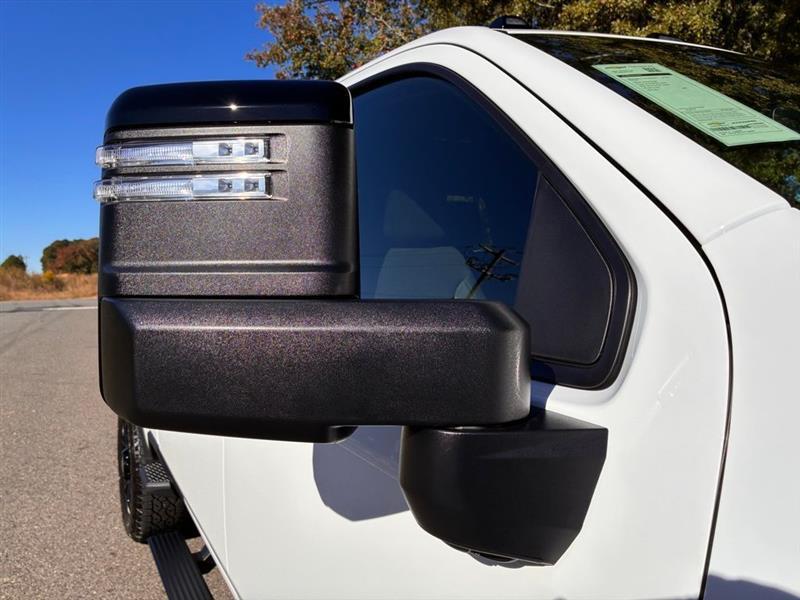 Chevrolet Silverado 2500HD LT Crew Cab Long Box 4WD 2026