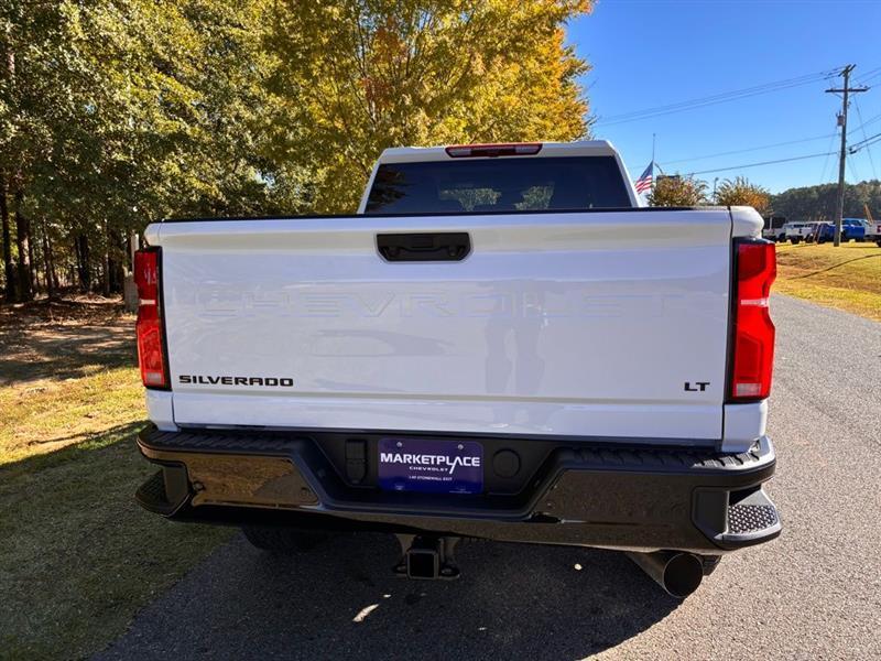 Chevrolet Silverado 2500HD LT Crew Cab Long Box 4WD 2026