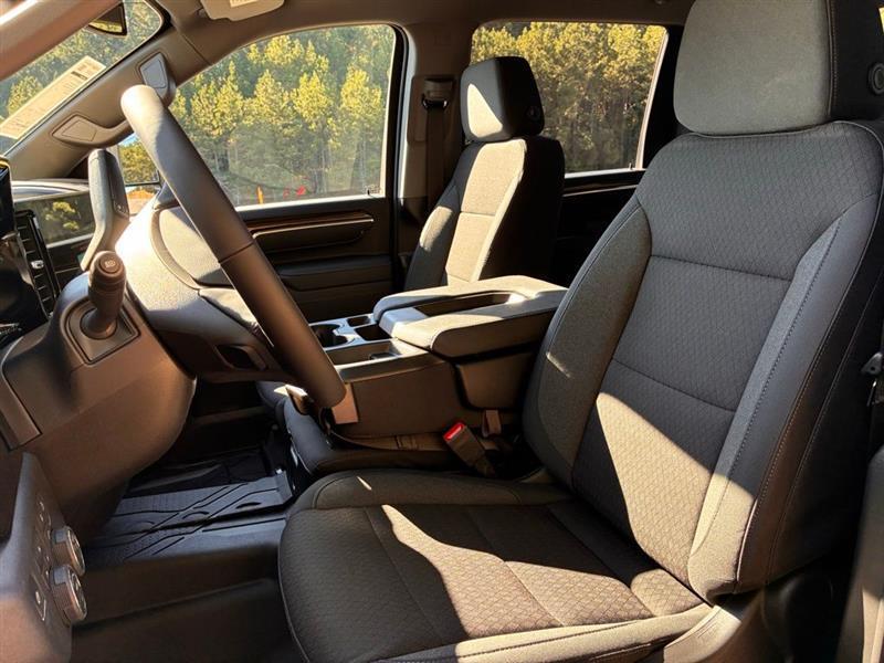 Chevrolet Silverado 2500HD LT Crew Cab Long Box 4WD 2026