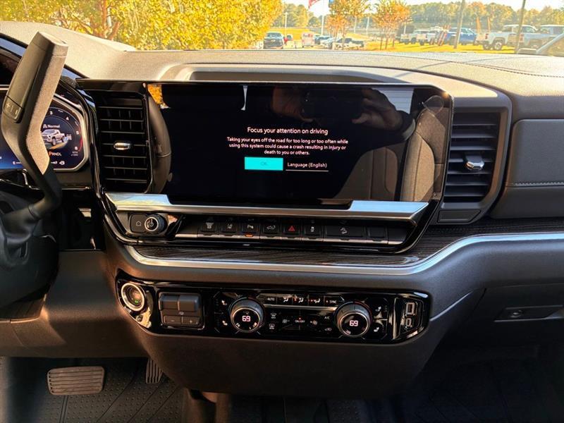 Chevrolet Silverado 2500HD LT Crew Cab Long Box 4WD 2026