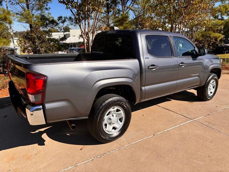 Toyota Tacoma SR5 Double Cab I4 2WD 2023