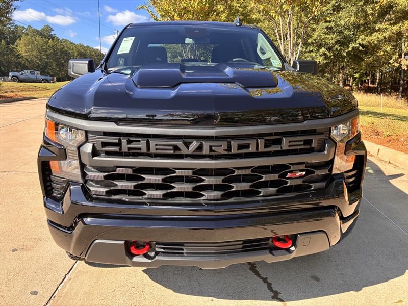 Chevrolet Silverado 1500 Trail Boss Custom Crew Cab 4WD 2026