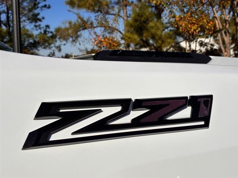 Chevrolet Silverado 2500HD LT Crew Cab Long Box 4WD 2026