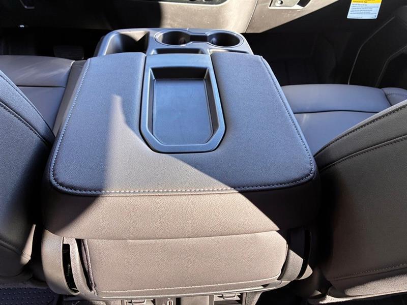 Chevrolet Silverado 2500HD LT Crew Cab Long Box 4WD 2026