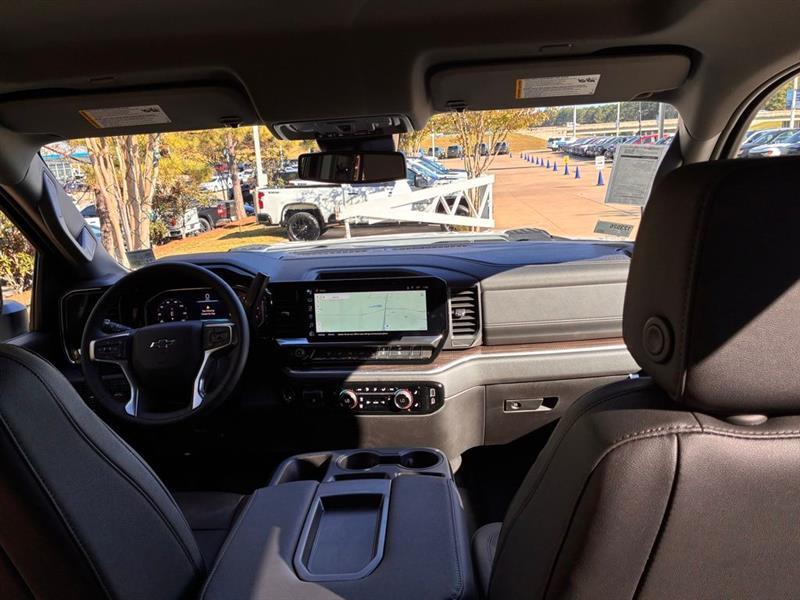 Chevrolet Silverado 2500HD LT Crew Cab Long Box 4WD 2026