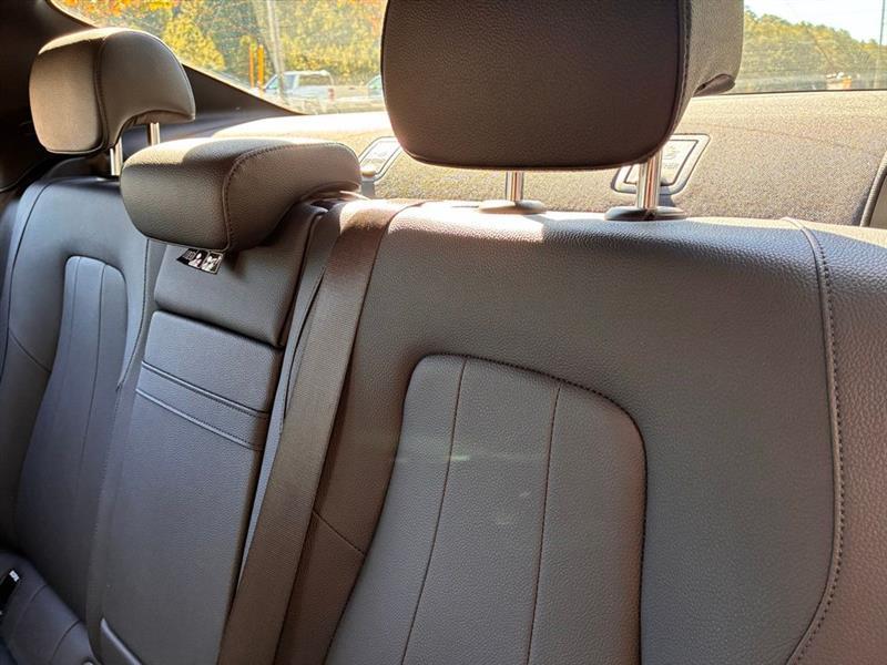 Mercedes-Benz CLA-Class CLA250 4MATIC 2025