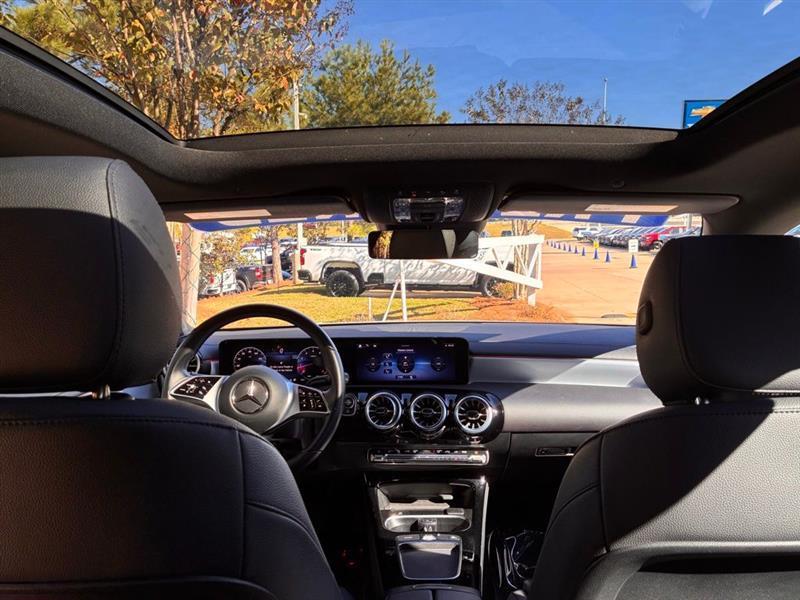 Mercedes-Benz CLA-Class CLA250 4MATIC 2025