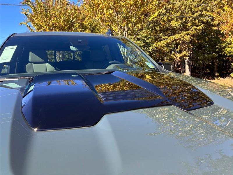 Chevrolet Silverado 1500 ZR2 Crew Cab 4WD 2026