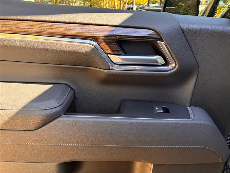 Chevrolet Silverado 1500 Trail Boss LT Crew Cab 4WD 2026