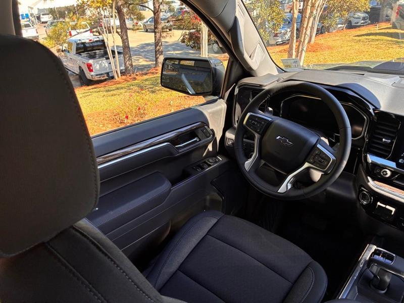 Chevrolet Silverado 1500 Trail Boss LT Crew Cab 4WD 2026