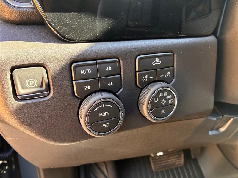 Chevrolet Silverado 1500 Trail Boss LT Crew Cab 4WD 2026