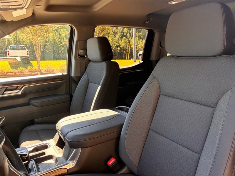 Chevrolet Silverado 1500 Trail Boss LT Crew Cab 4WD 2026