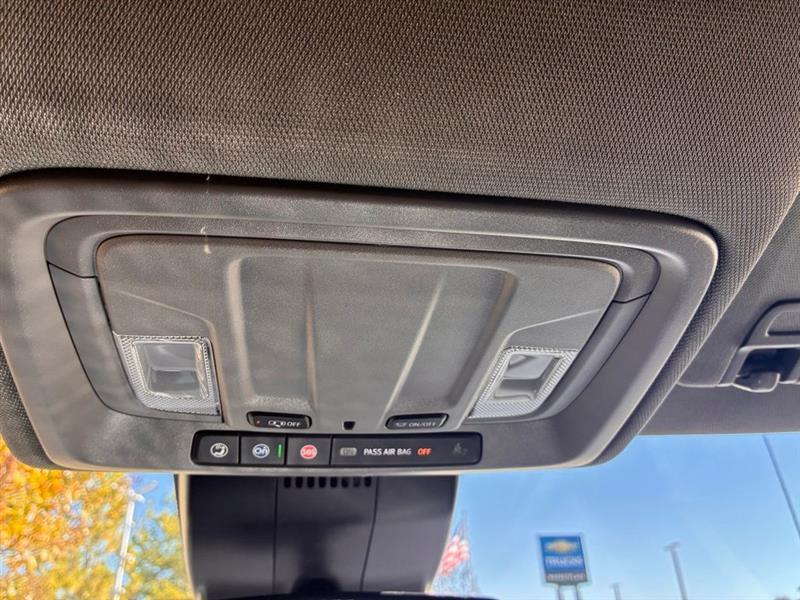 Chevrolet Silverado 1500 Trail Boss LT Crew Cab 4WD 2026