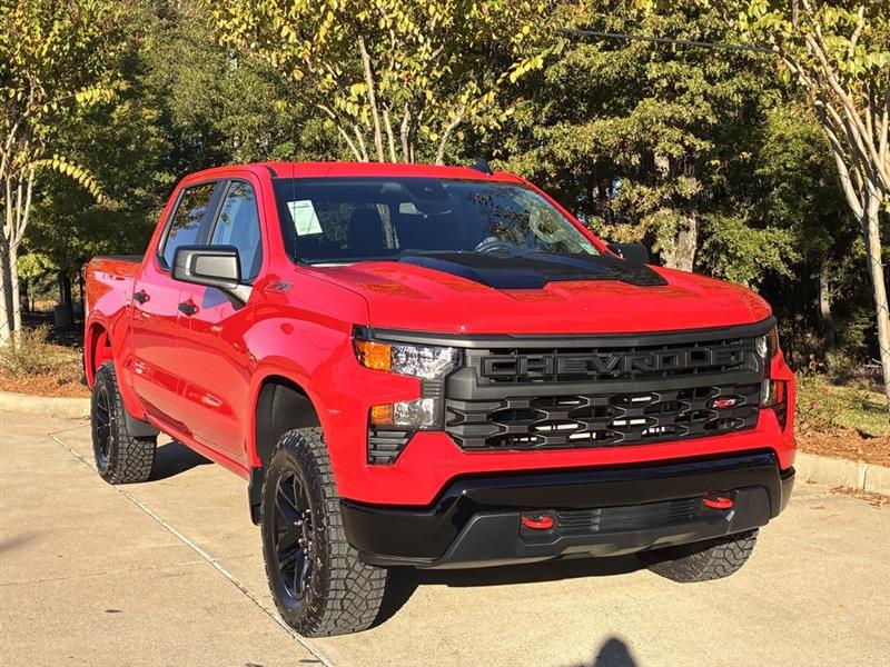 2026 Chevrolet Silverado 1500 Trail Boss Custom Crew Cab 4WD