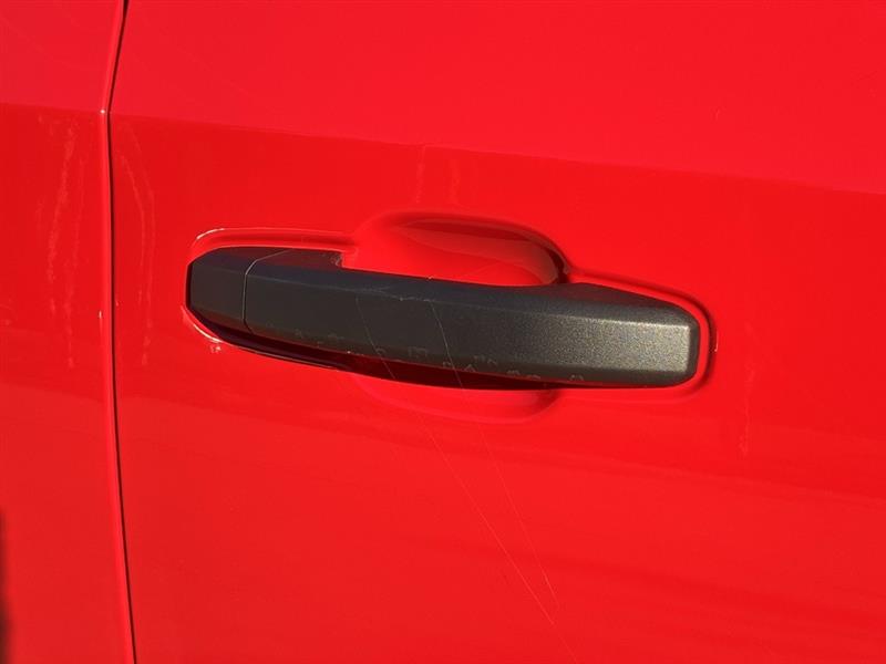 Chevrolet Silverado 1500 Trail Boss Custom Crew Cab 4WD 2026