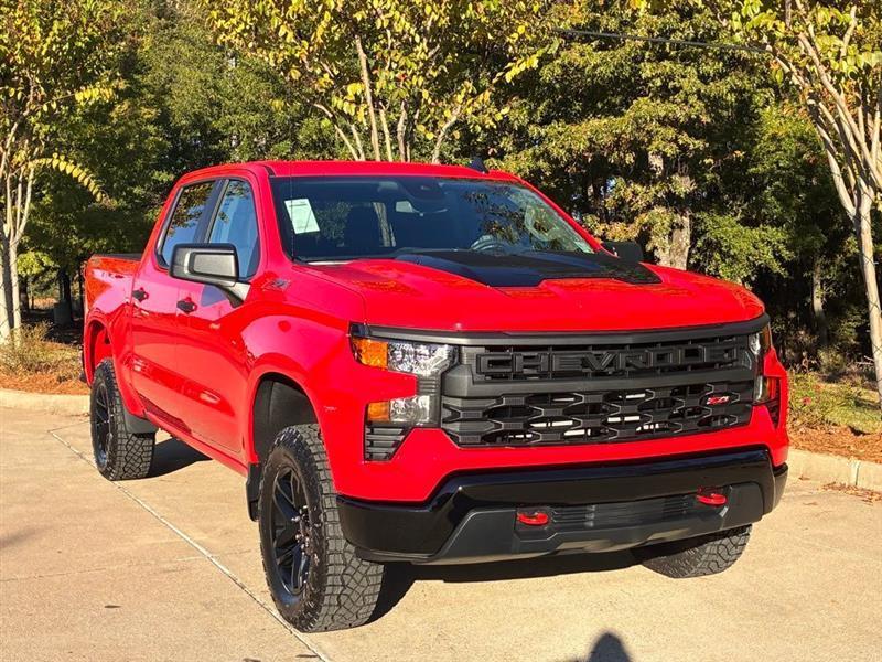 2026 Chevrolet Silverado 1500 Trail Boss Custom Crew Cab 4WD