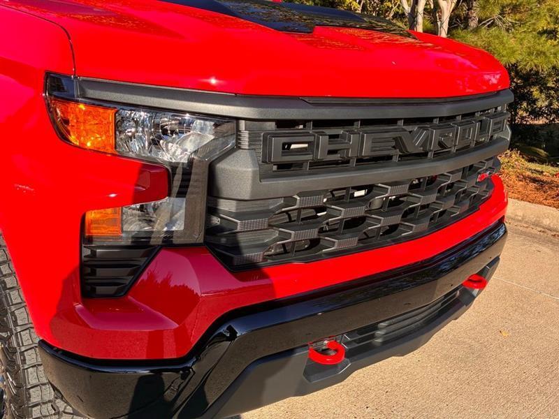 Chevrolet Silverado 1500 Trail Boss Custom Crew Cab 4WD 2026