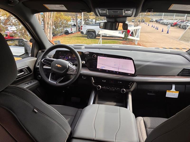 Chevrolet Suburban LS 2026