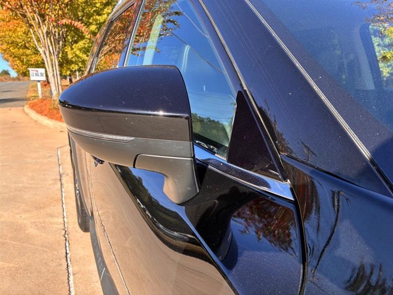 Nissan Pathfinder SL 2023