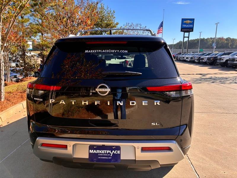 Nissan Pathfinder SL 2023