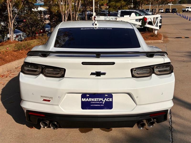 Chevrolet Camaro 2SS Coupe 2021