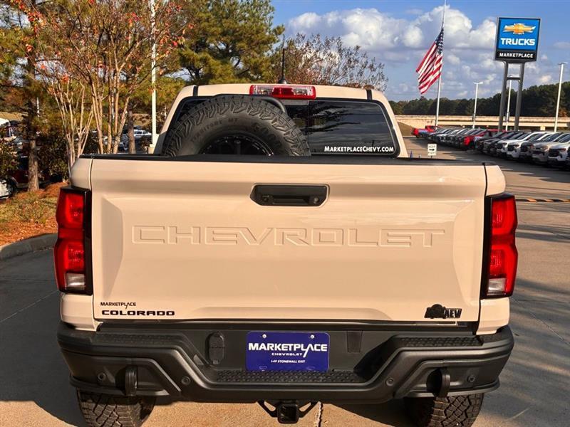 Chevrolet Colorado ZR2 Crew Cab 4WD 2026