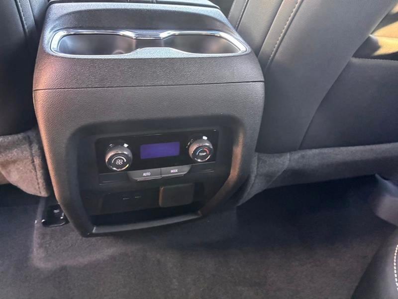 Chevrolet Traverse LT 2026