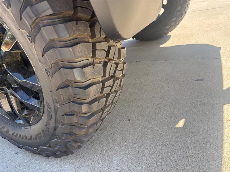 Chevrolet Silverado 2500HD Custom Crew Cab Long Box 4WD 2026