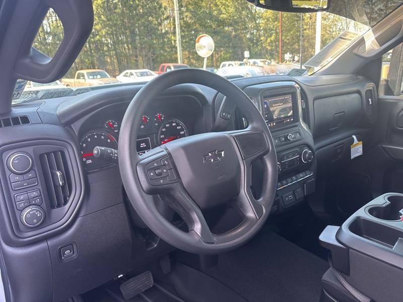 Chevrolet Silverado 2500HD Custom Crew Cab Long Box 4WD 2026