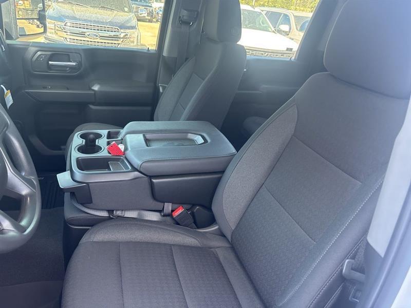 Chevrolet Silverado 2500HD Custom Crew Cab Long Box 4WD 2026