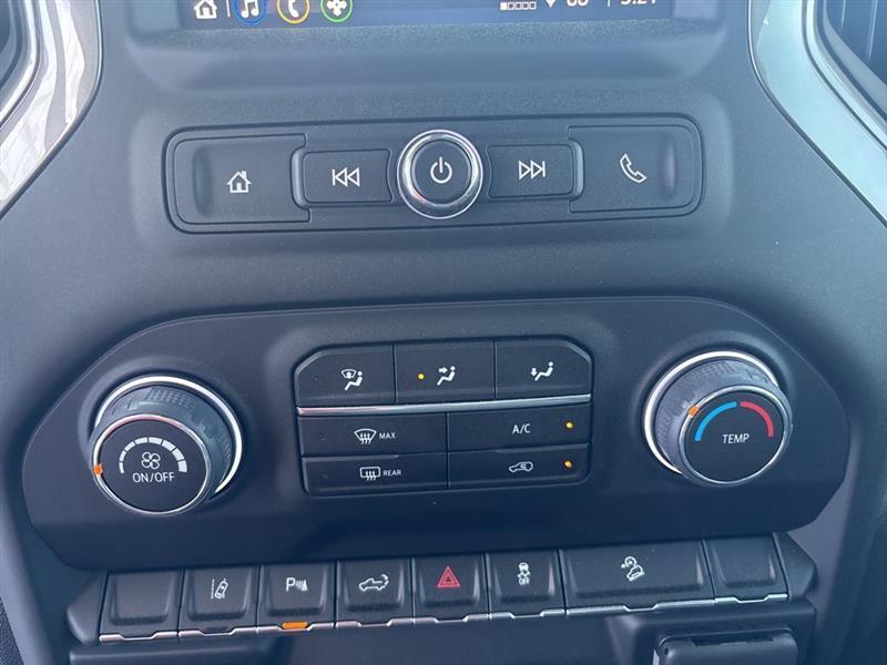 Chevrolet Silverado 2500HD Custom Crew Cab Long Box 4WD 2026