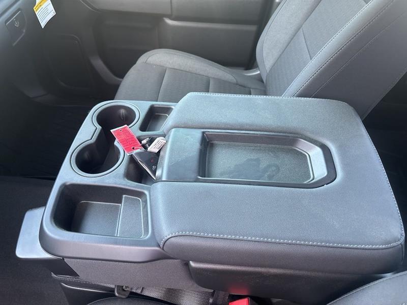 Chevrolet Silverado 2500HD Custom Crew Cab Long Box 4WD 2026