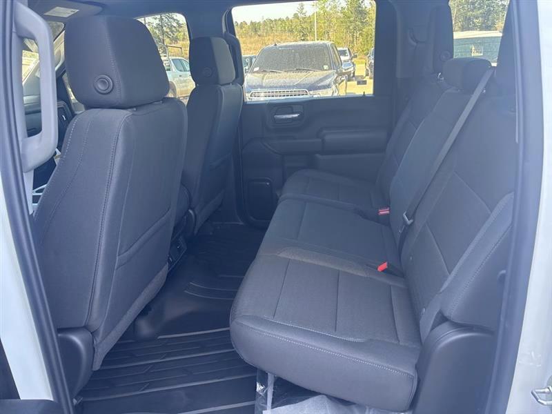 Chevrolet Silverado 2500HD Custom Crew Cab Long Box 4WD 2026